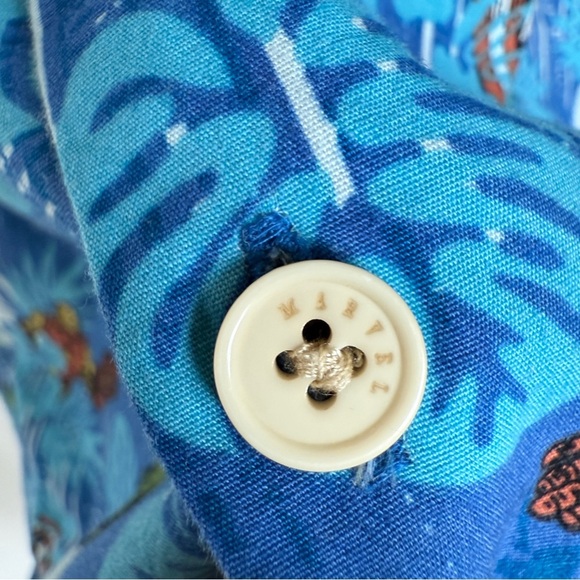 Marvel Avengers Men's Blue Graphic Print Hawaiian Camp Collar Shirt Size L - Picture 11 of 13